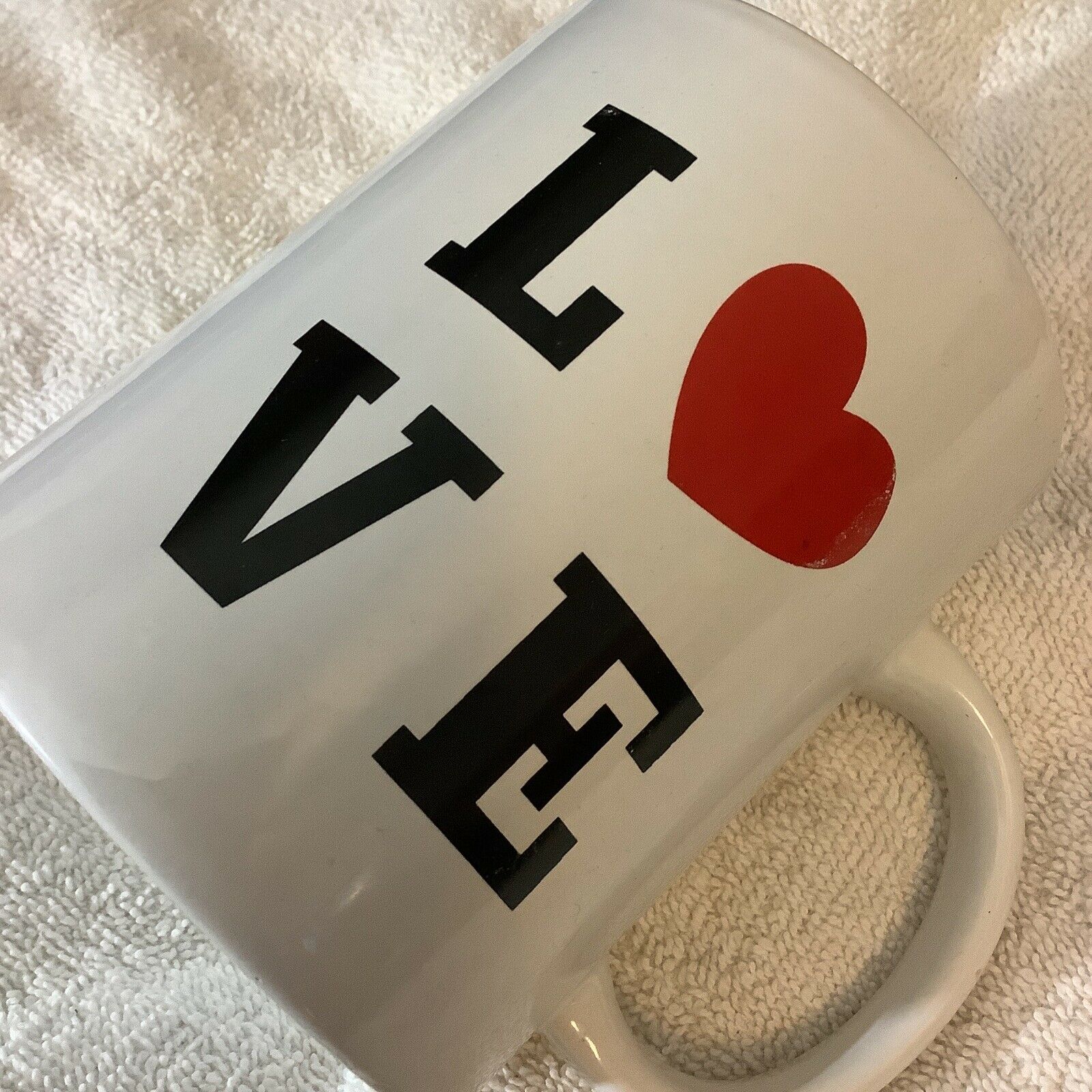 G16 OVERSIZED COLLECTORS LOVE MUG